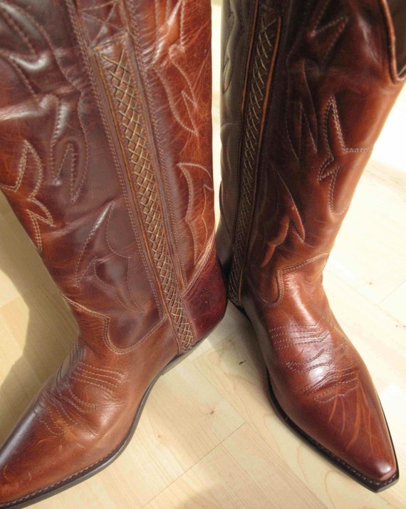 VINTAGE WOMENS COLE HAAN COUNTRY BROWN STITCHED WESTERN COWBOY
