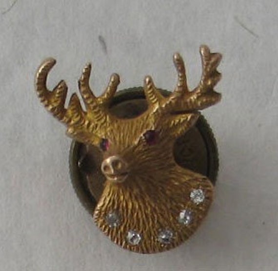 SALE Vintage High End Elk Lapel Pin in 10k gold