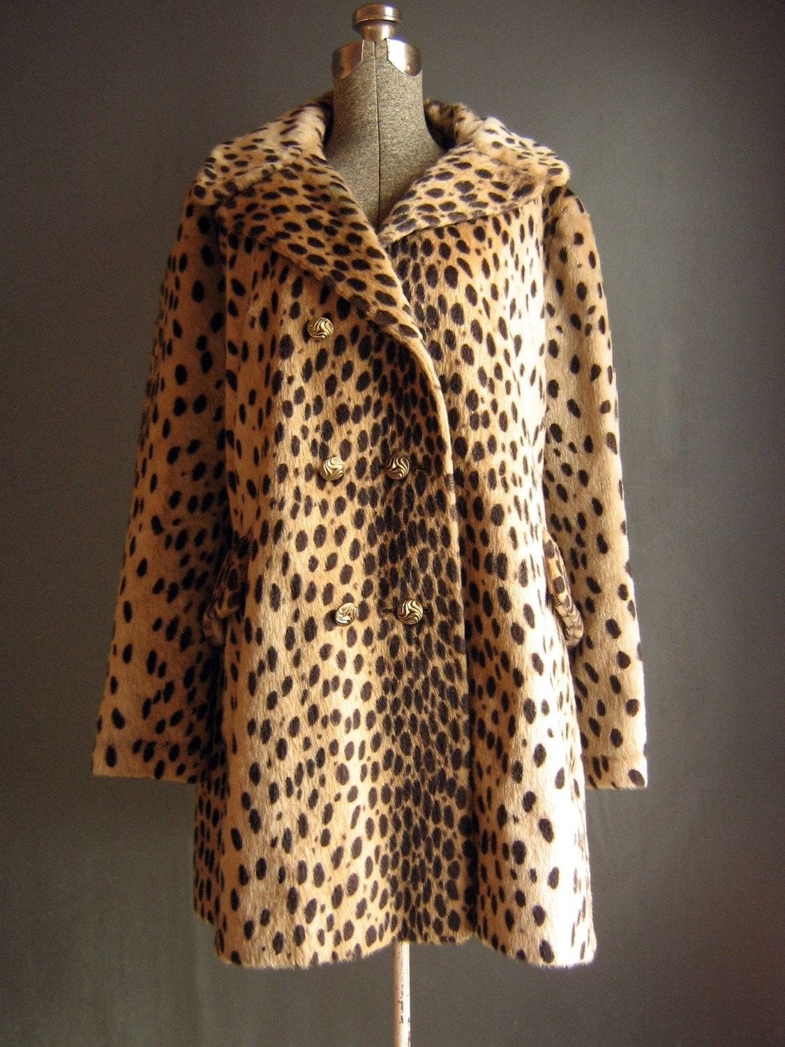 Vintage 1960s Cheetah Print Faux Fur Swing Coat