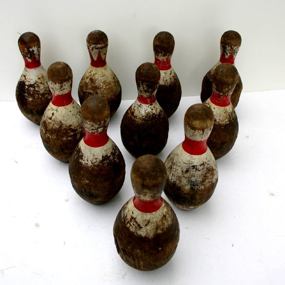 Vintage Duck Pin Bowling Set / Wood Bowling Pins
