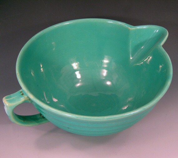 Vintage Bauer Pottery Batter Bowl Jade Green