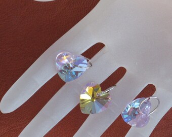 TRIO Faceted Pink hearts FREE beadball chain Lush crystallized glass Pendants, Aurora borealis rainbow reflection, Three individual hearts