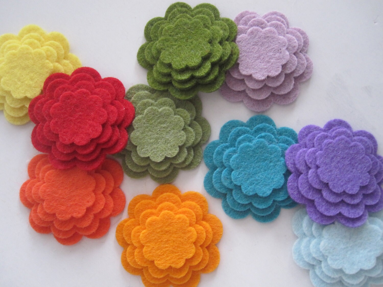 Scalloped Wool Felt Flowers-You Choose by BloomingWhispers on Etsy