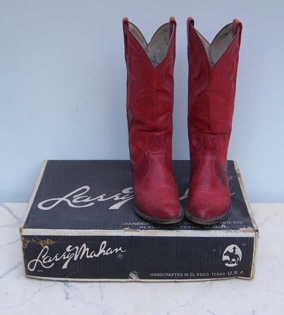 red lizard boots