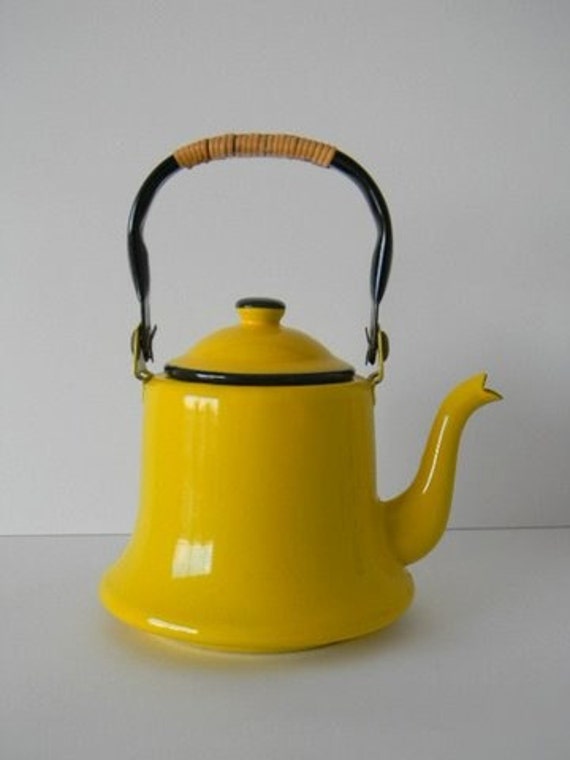 WINTER SALE Vintage Yellow Enamel Tea Kettle with Rattan