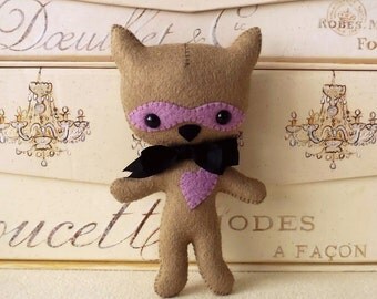 Tag-Along Raccoon pdf Pattern - Instant Download