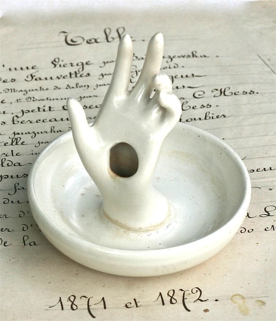 Vintage Ceramic Hand Ring Holder Dish Ivory Bone White