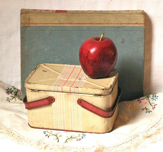 Vintage Tin Picnic Basket Lunch Box