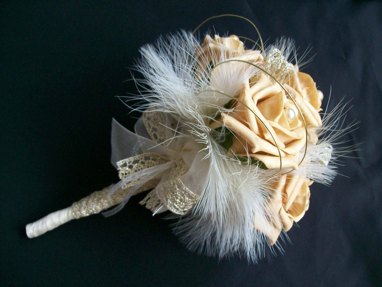 Dainty Antique Gold Rose Cream Pearl & Fluff Feather Vintage