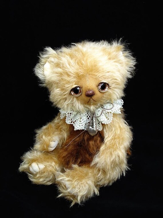 Artist bear PATTERN Kate - emailed PDF - by Tatiana Scalozub