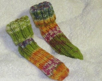Ribbed Knitted Socks size 12-18 mos