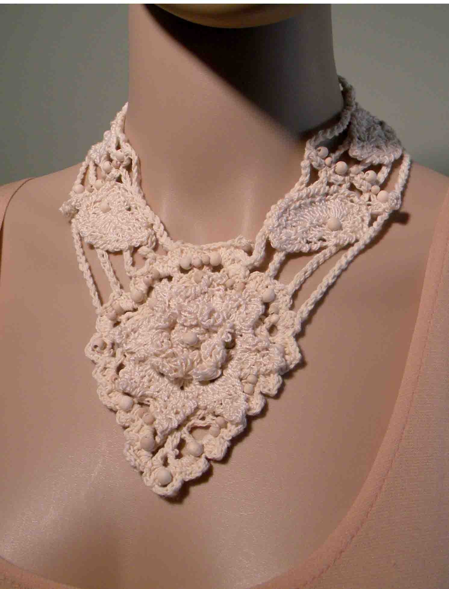 ELEGANT TIMELESS NECKLACE Irish Lace Crochet Motif by julianata