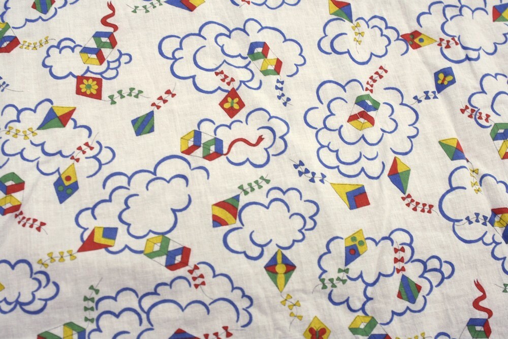 vintage cotton kite print fabric 2 yards