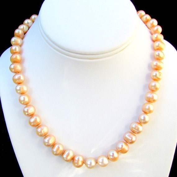 Champagne Color Genuine Pearl Necklace Perfect by BeautifulPetra