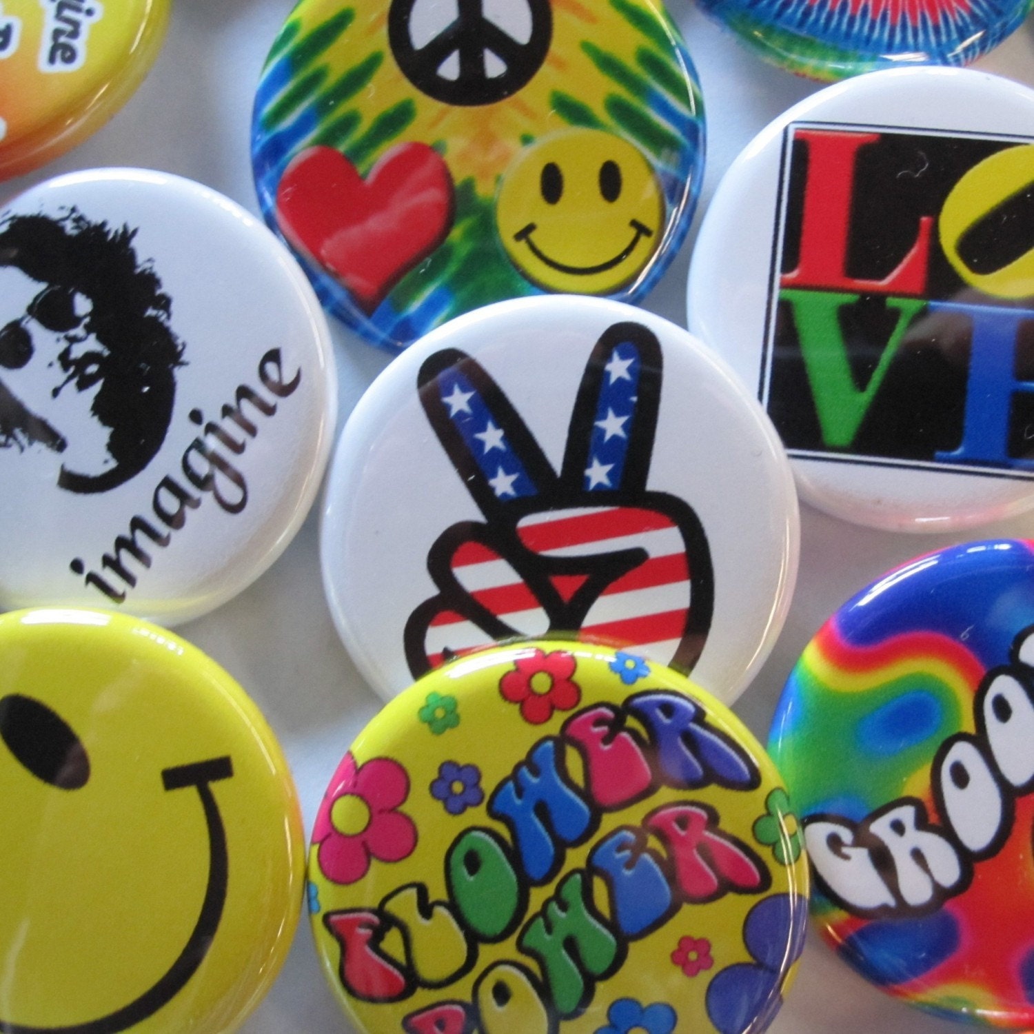 24 Pin Pack GROOVY BUTTONS-Colorful Hippie Peace and Love Pins