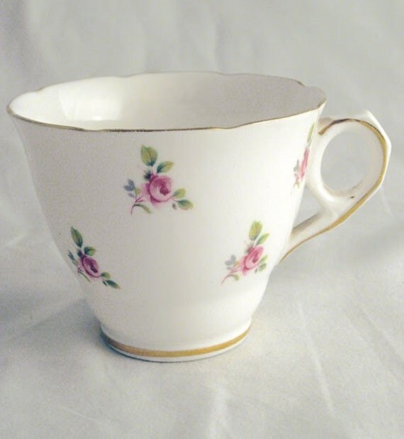ROYAL KENT STAFFORDSHIRE CHINA TEA CUP ENGLAND ROK2