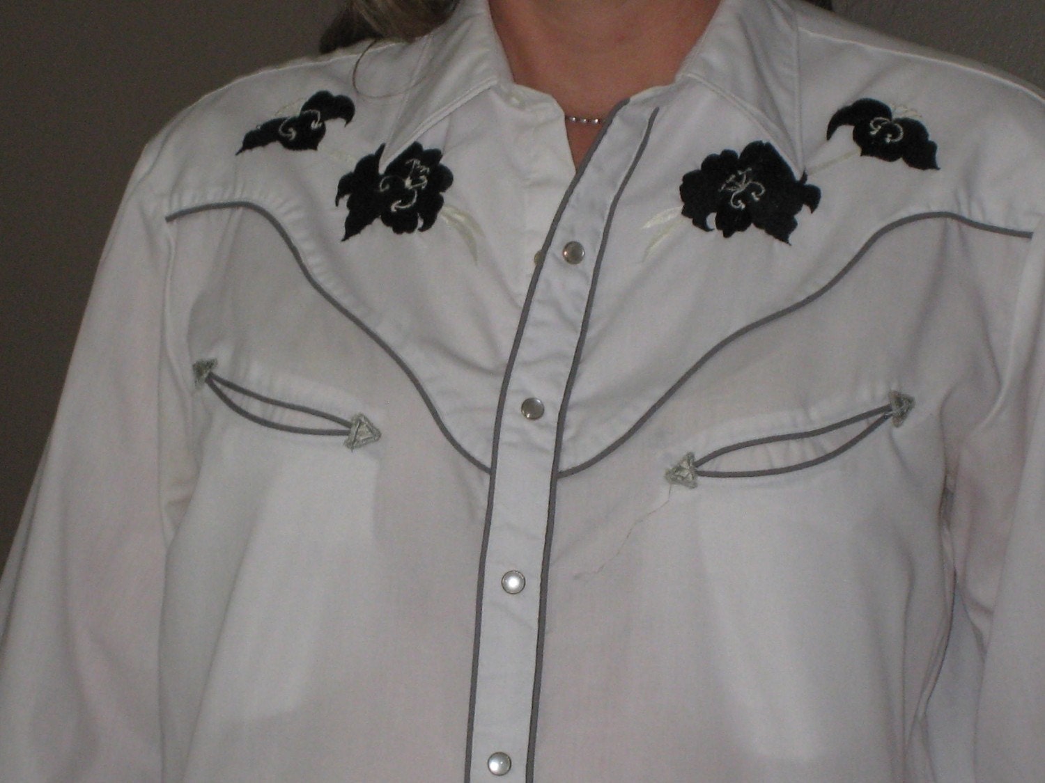 Vintage Western Shirt w/ Pearl Snaps Cowboy by LucysClosetVintage