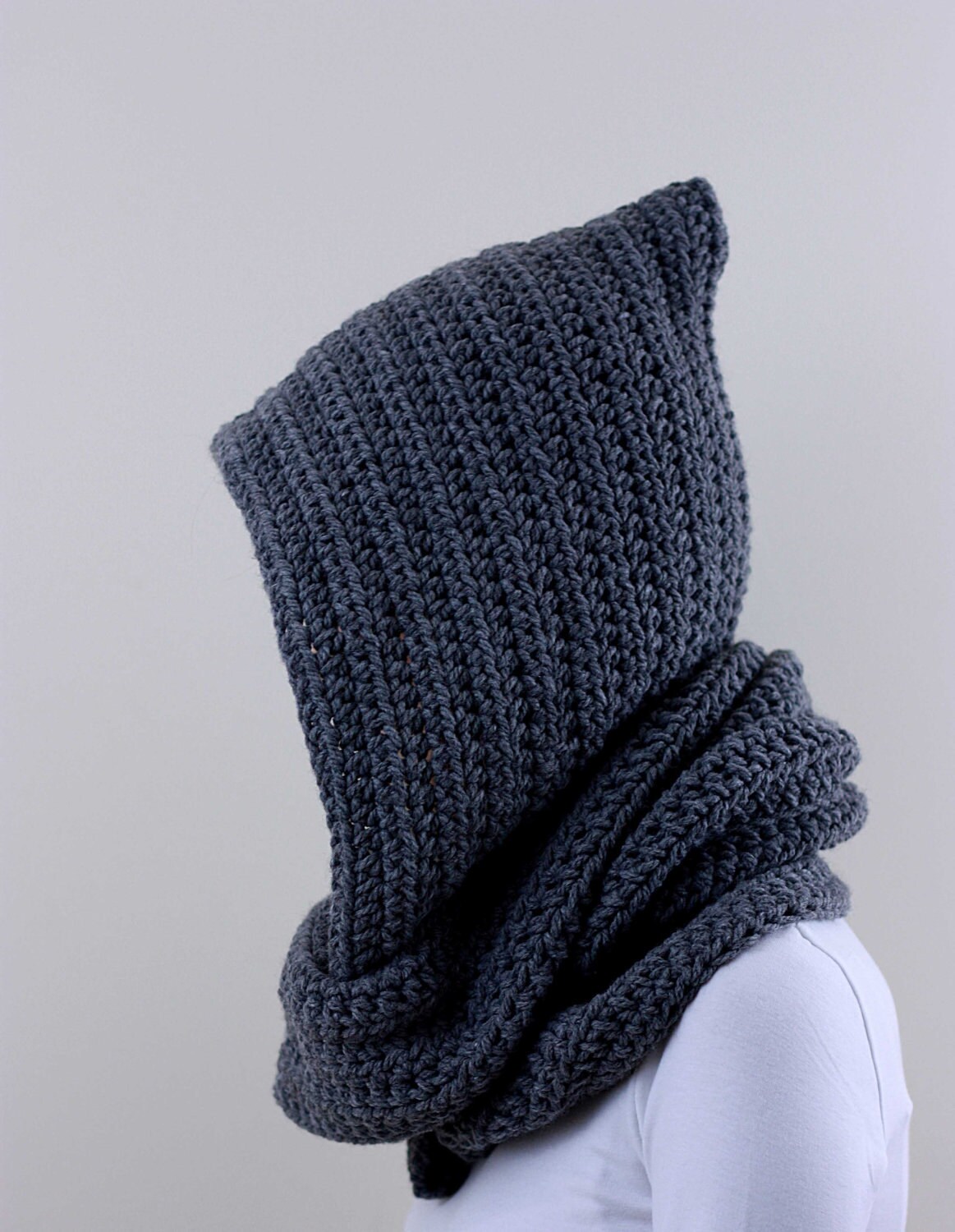 hooded scarf: NEW 541 HOODED SCARF MENS