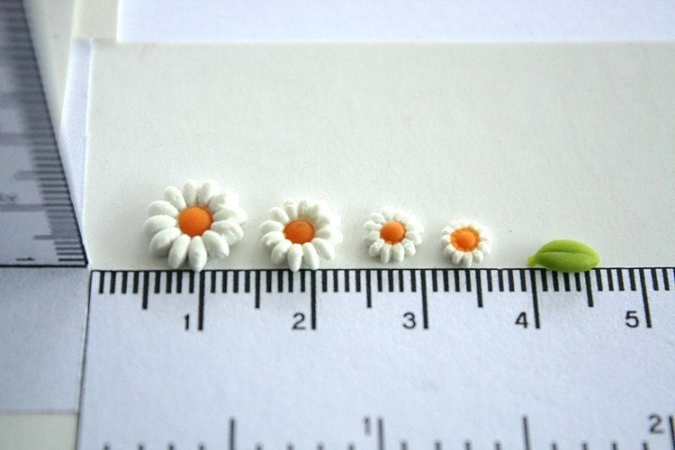 Miniature Polymer Clay Flowers for Scrapbooking or Nails Art