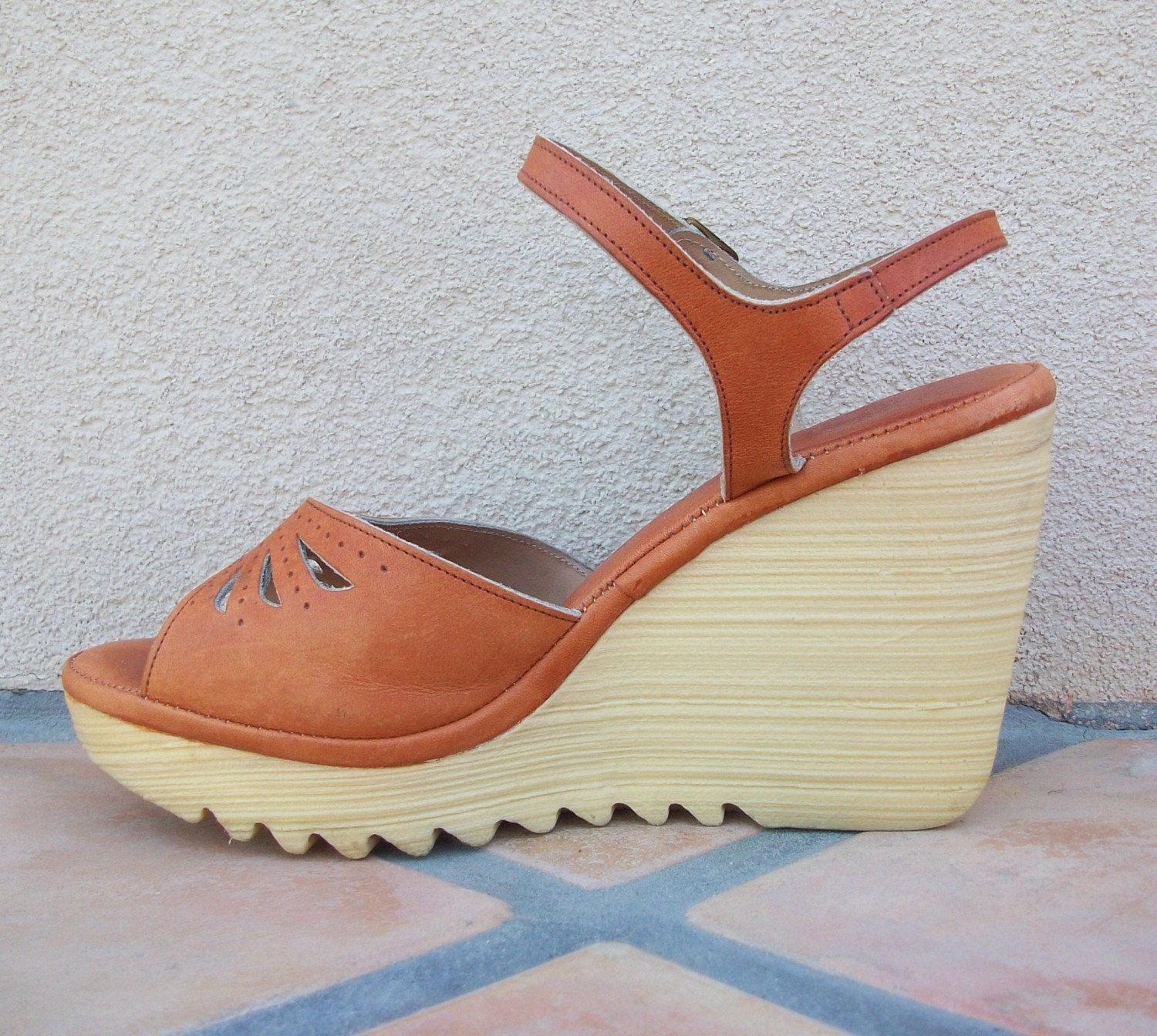 Vintage 70's Platform Wedge Shoes Cherokee Size 10