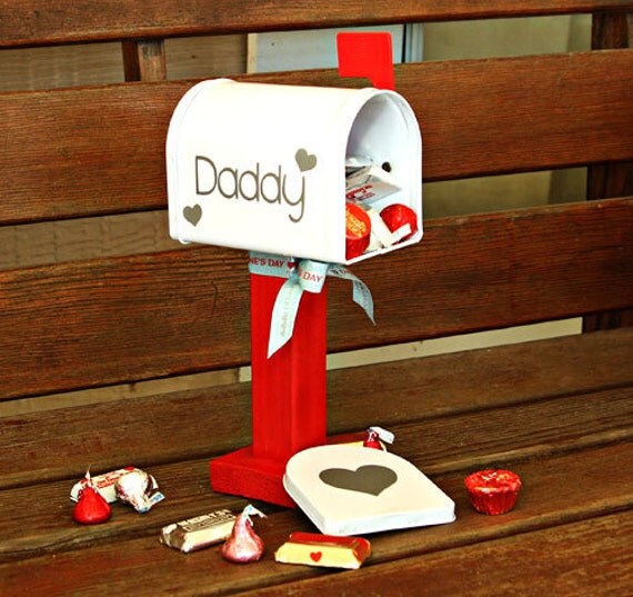 Items similar to Personalized Valentine's Day Mailbox in White on Etsy