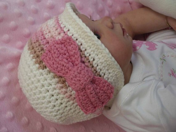 Baby Crochet Hat Pattern Autumn Cloche with a Bow Crochet