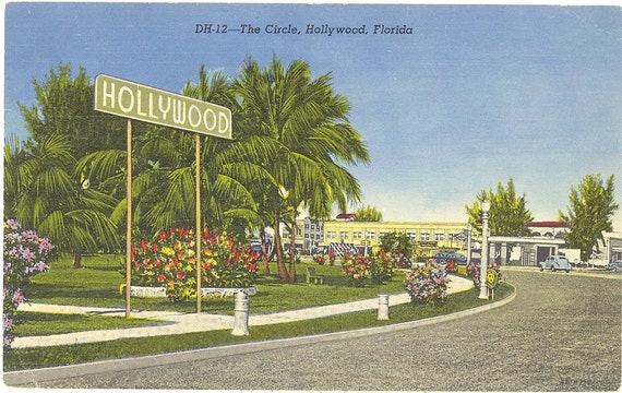 Vintage Hollywood Postcards 93