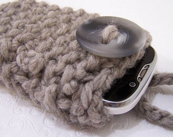 Gray Chunky Knit Phone Sleeve, Gray knit Case, Knit Grey IPhone, Knit Galaxy Sleeve, Knit Phone Cozy, Knit Phone Sock Gray, Back to School