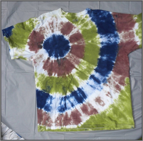 Tie Dye T-Shirt Bullseye Green Brown Blue Earthy Natural