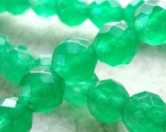 Jade Beads 8mm Kelly Green Faceted Semi Translucent Rounds - 8 Pieces