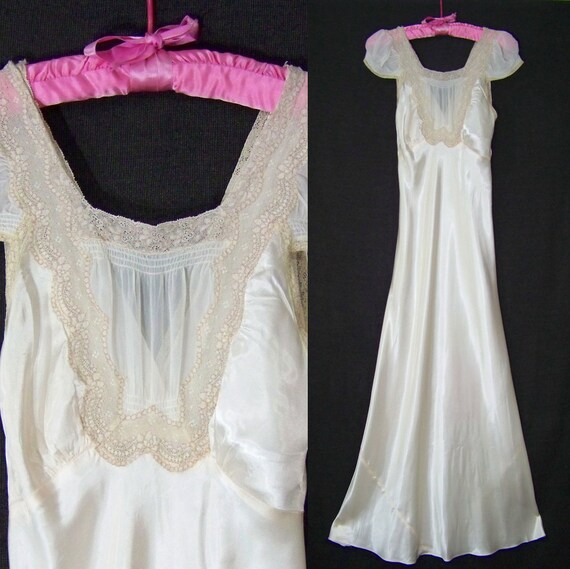 40s Ivory Silk Lace Long Bridal Nightgown