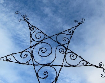 Spiraled Barbed Wire Star Garden Decoration or Trellis
