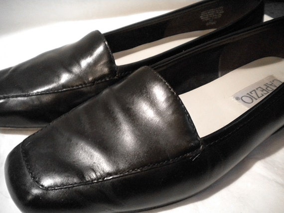 Vintage Capezio Black Leather Flats Womans Size 7 1/2 M