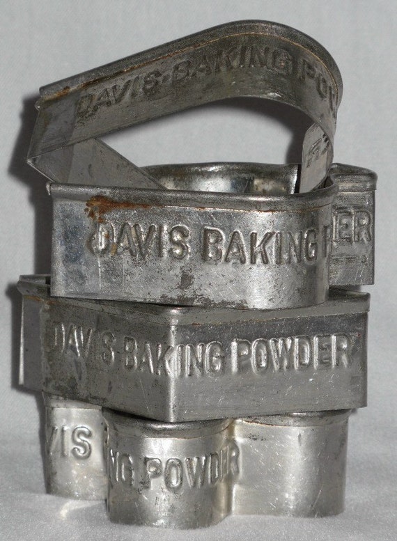 Vintage Tin Advertising Cookie Cutters Davis Baking Powder