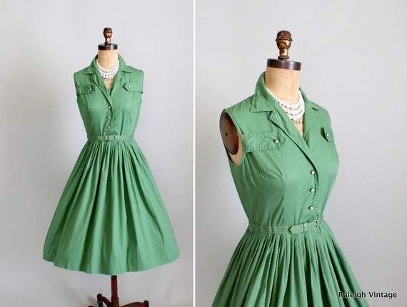 Vintage 1950s Dress  50s Green Shirtwaist Dress 