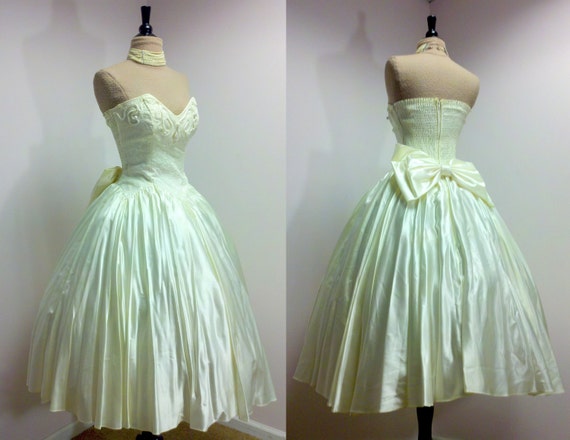 Vintage 80s Does 50s Wedding Dress . by StairwayToVintage on Etsy