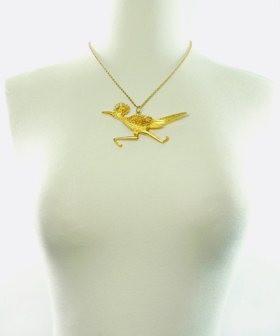 Vintage 60s Gold ROAD RUNNER Pendant Necklace by Madeira
