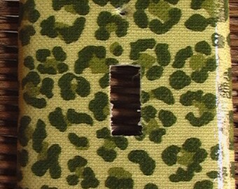 Green Camouflage Single Toggle Light Switch Plate Cover