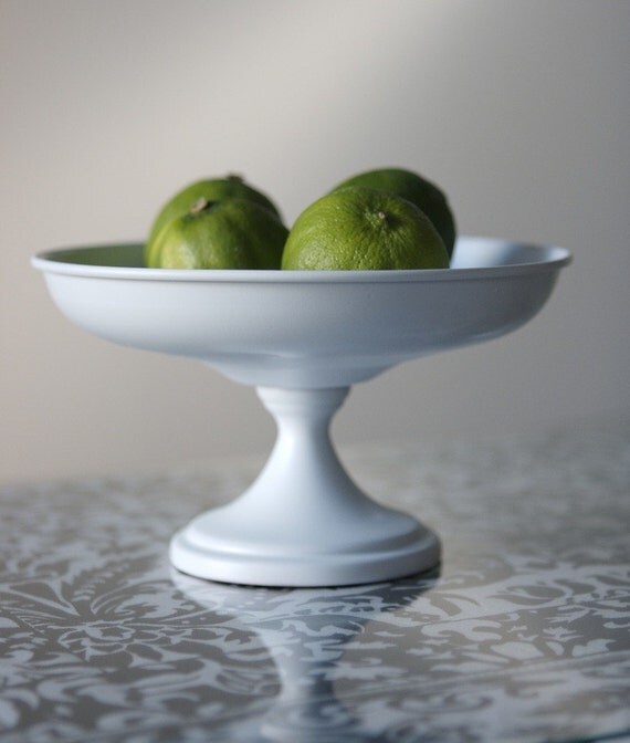 shabby chic white pedestal fruit bowl shabby chic white pedestal fruit bowl