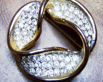 Vintage Rhinestone Clear Brooch Unsigned
