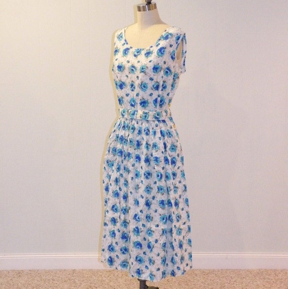 1950s Dress 60s Dress Blue Floral Roses Print Cotton Garden