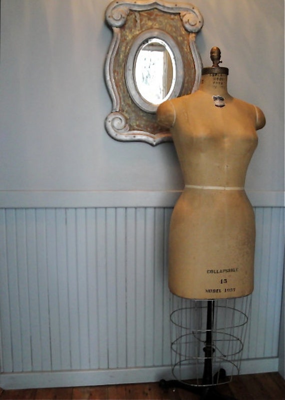 Vintage Superior dress form mannequin store by plainandelegant