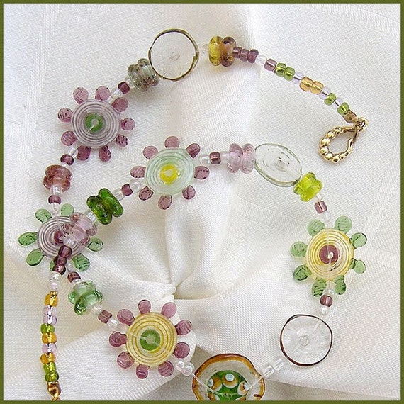 Items similar to Handmade Necklace Flowers Glass Beads Yellow, Green
