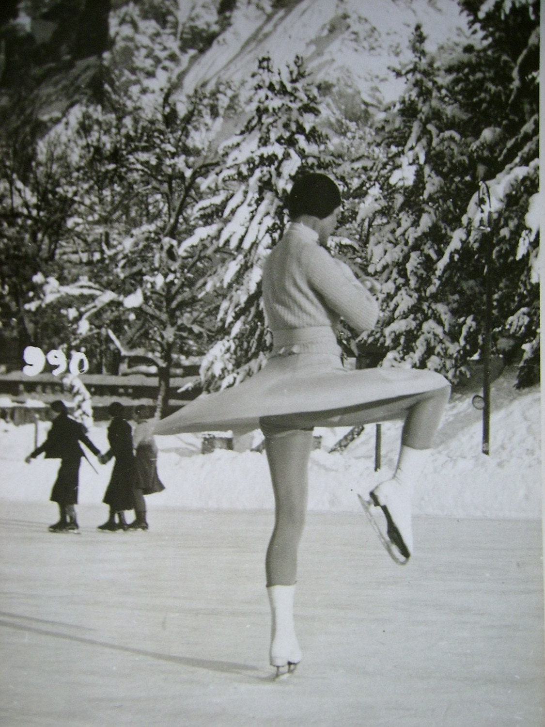 Sonja Henie... Vintage Figure Skating Real Photo Postcard