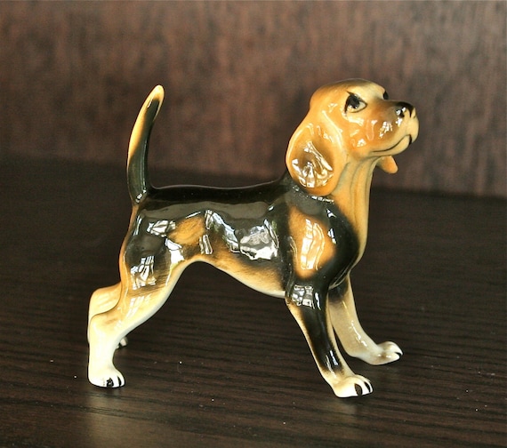 Vintage Bone China Beagle Dog Figurine 1950s by Vintage4Vintage