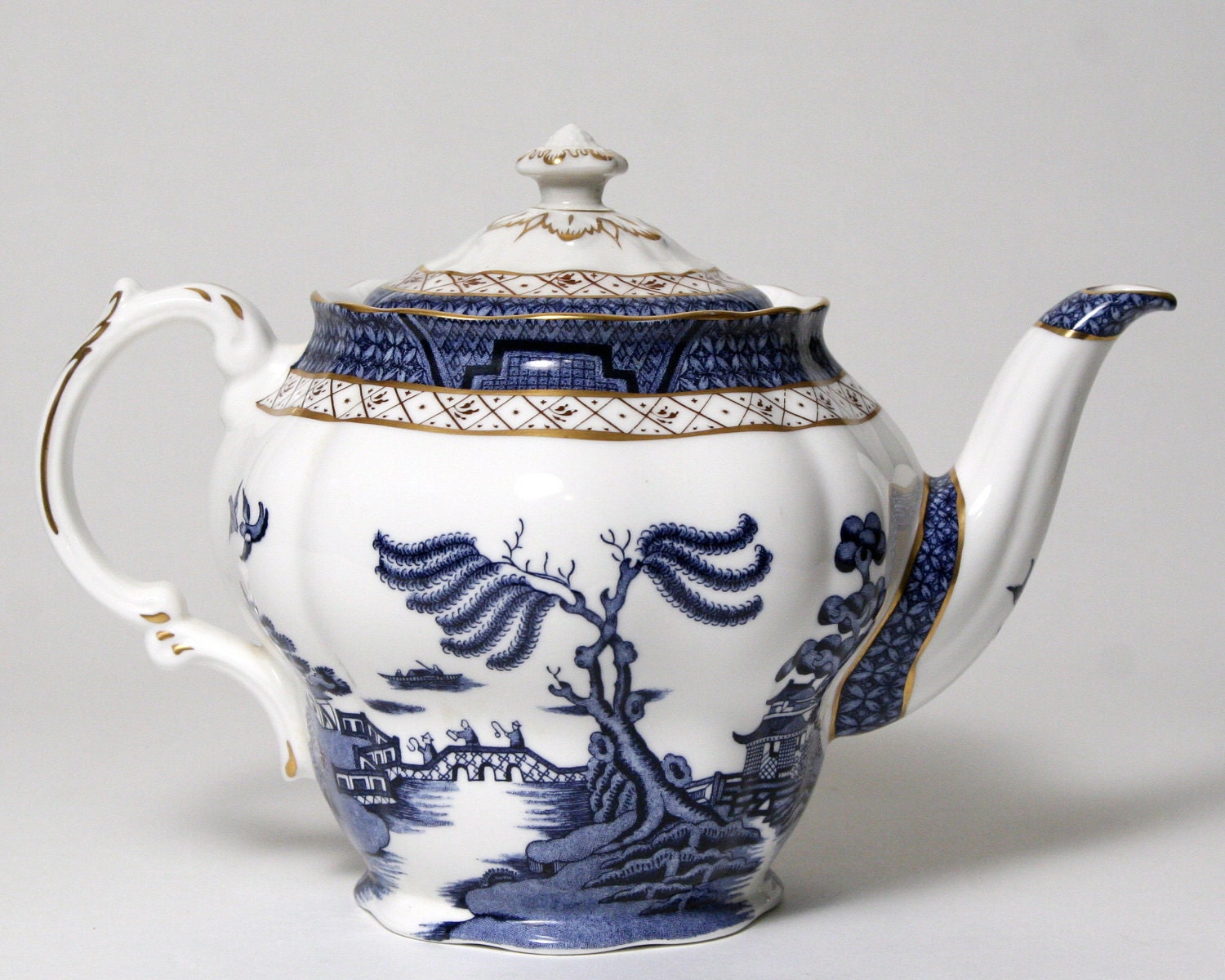 Royal Doulton Teapot Real Old Willow Large 5 Cup