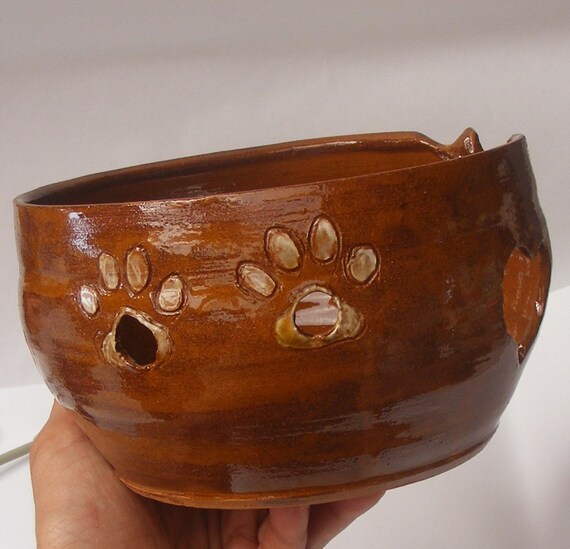 cat yarn bowl Ceramic yarn bowl with Playful and brighter