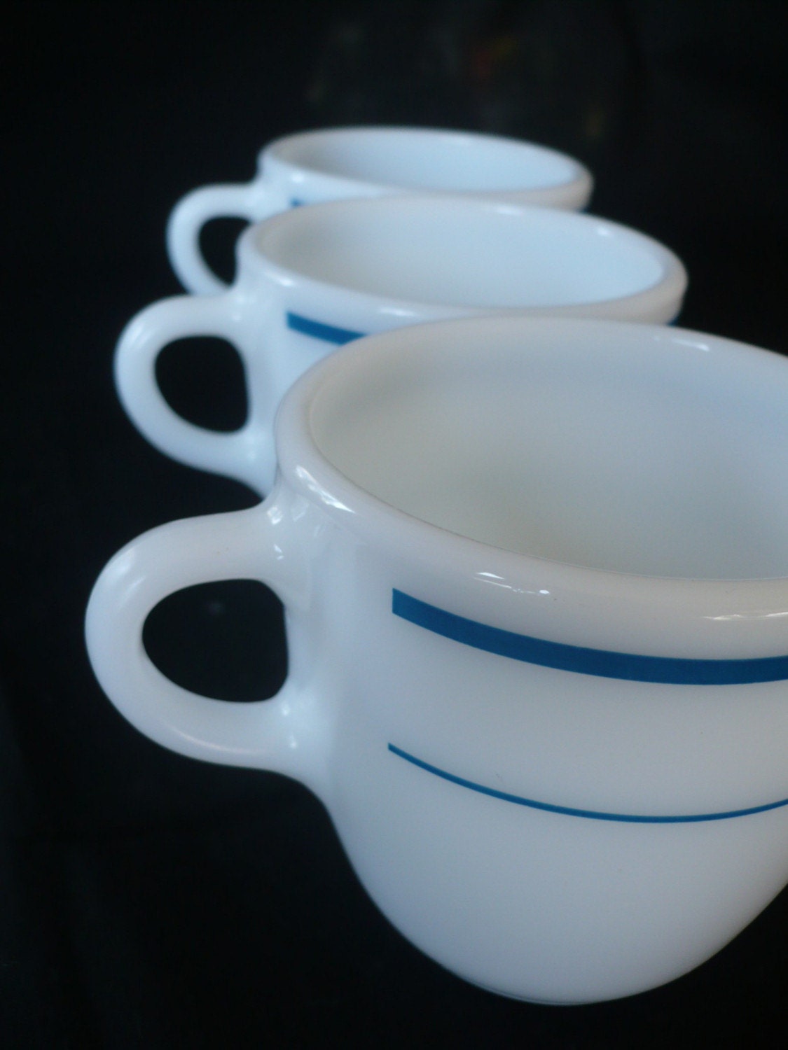 3 Vintage Pyrex 1960s  BLUE STRIPED Coffee  Mugs