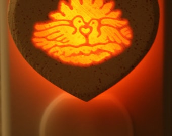 Nesting Heart 1/3watt small NeonLithic Nightlight
