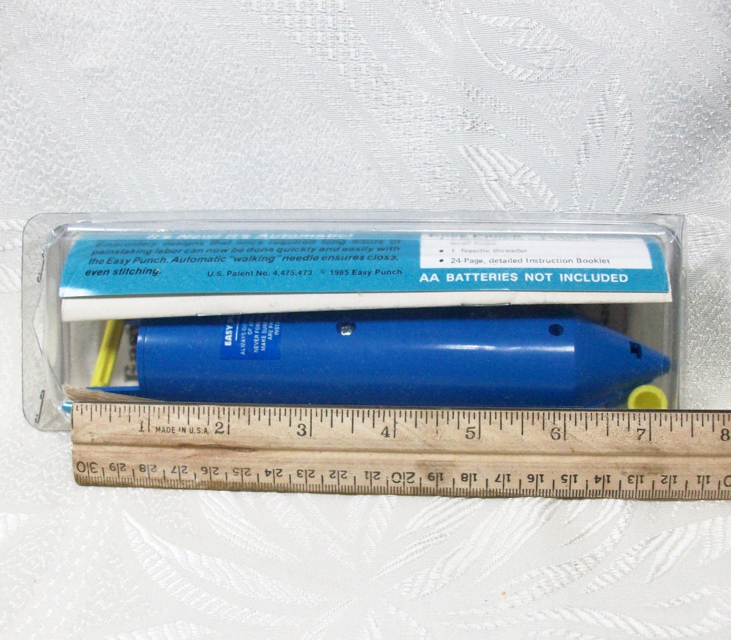 Easy Punch Automatic Embroidery Machine Vintage 1985